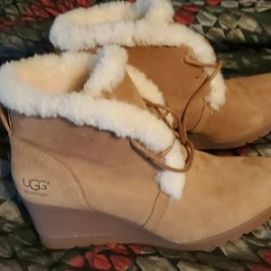 Size 9.5 UGG boots